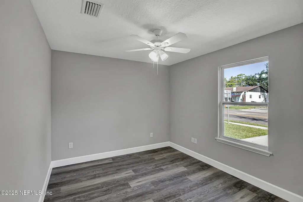 2258 W 45th Street Jacksonville FL 32209
