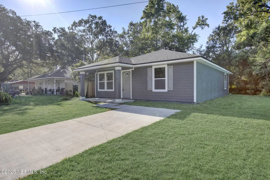 2258 W 45th Street Jacksonville FL 32209