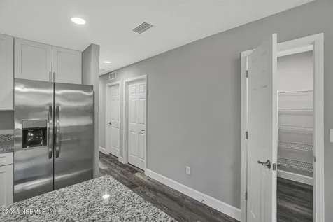 2258 W 45th Street Jacksonville FL 32209