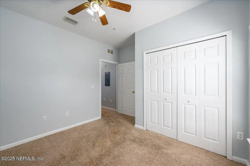 8227 Lobster Bay Court Jacksonville FL 32256