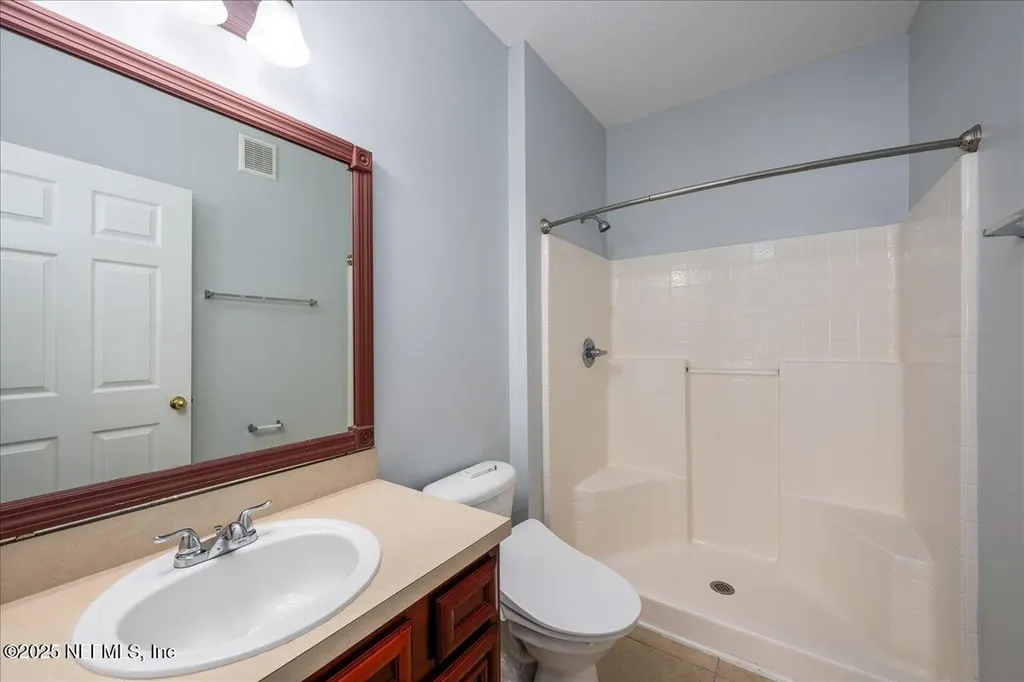 8227 Lobster Bay Court Jacksonville FL 32256