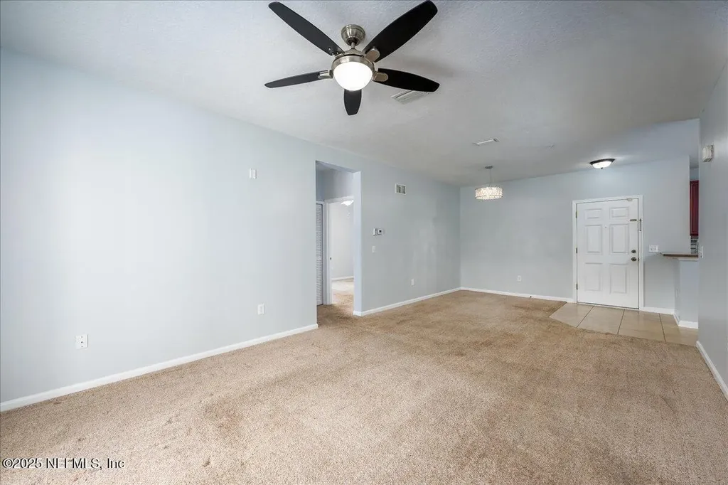 8227 Lobster Bay Court Jacksonville FL 32256