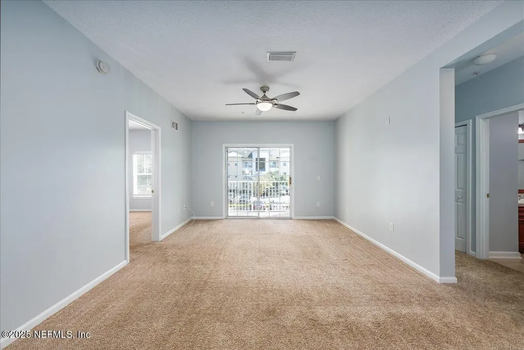 8227 Lobster Bay Court Jacksonville FL 32256