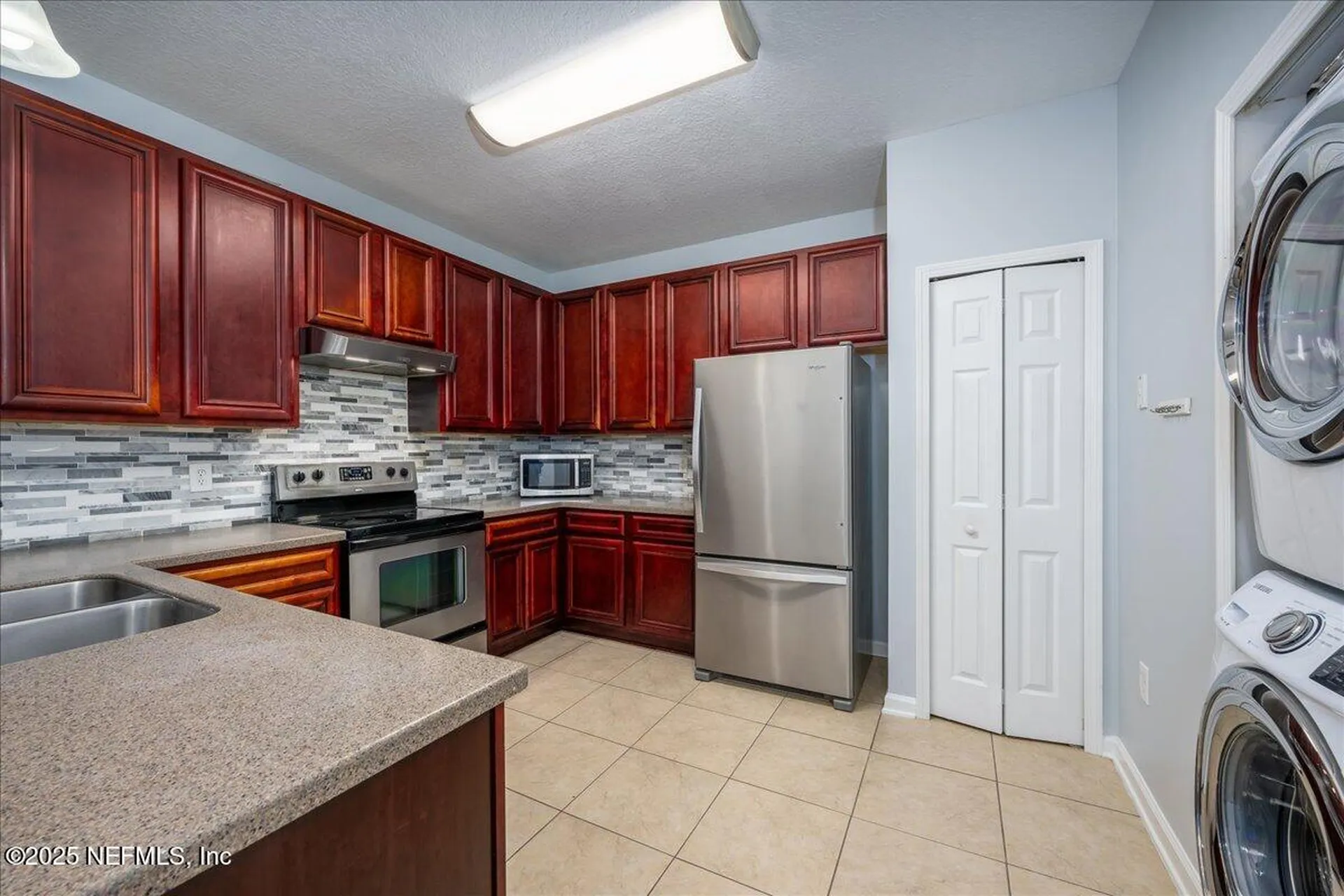 8227 Lobster Bay Court Jacksonville FL 32256
