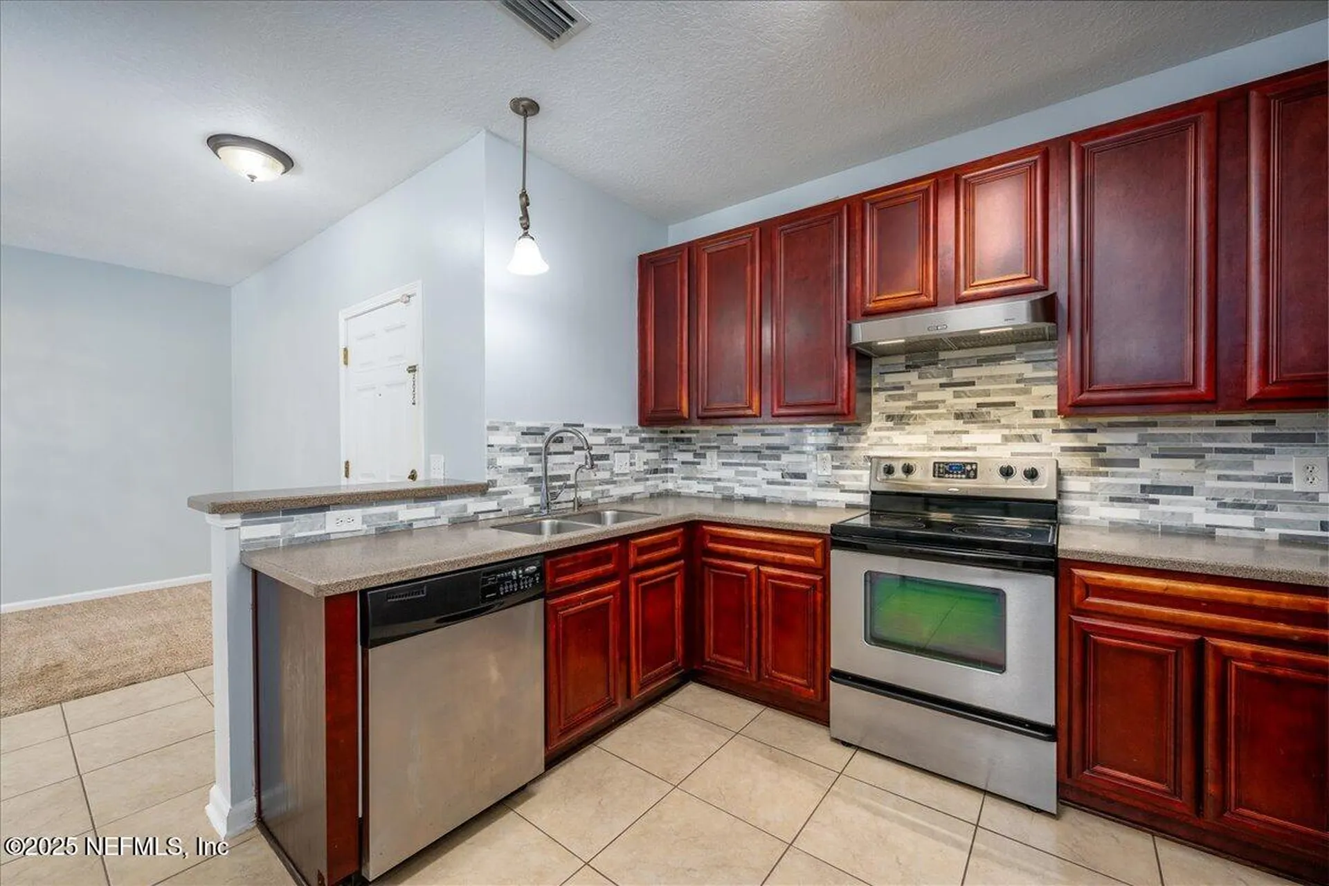 8227 Lobster Bay Court Jacksonville FL 32256