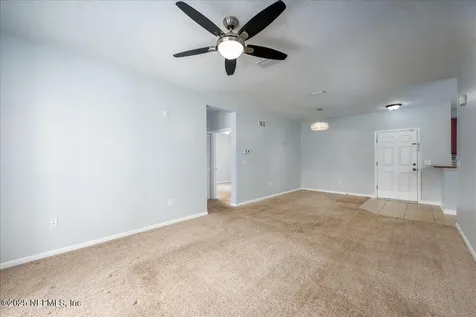 8227 Lobster Bay Court Jacksonville FL 32256