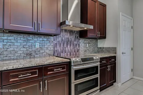 10557 Roundwood Glen Court Jacksonville FL 32256