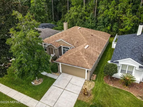 10557 Roundwood Glen Court Jacksonville FL 32256