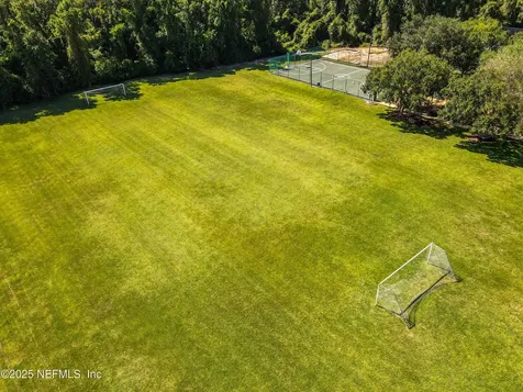 10557 Roundwood Glen Court Jacksonville FL 32256