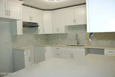 2242 Lake Lucina Drive Jacksonville FL 32211