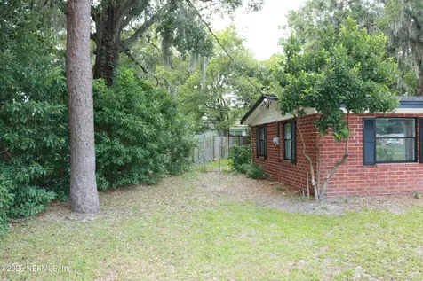2242 Lake Lucina Drive Jacksonville FL 32211