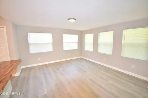 3089 County Road 209a Green Cove Springs FL 32043
