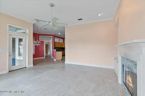 3817 Michaels Landing Circle E Jacksonville FL 32224