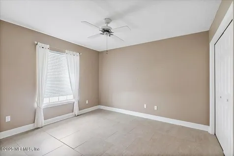 3817 Michaels Landing Circle E Jacksonville FL 32224
