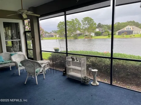 3817 Michaels Landing Circle E Jacksonville FL 32224