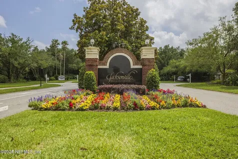3817 Michaels Landing Circle E Jacksonville FL 32224