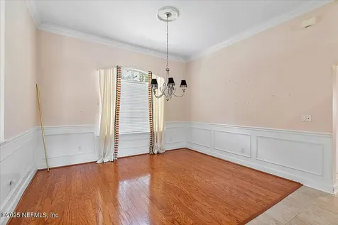3817 Michaels Landing Circle E Jacksonville FL 32224
