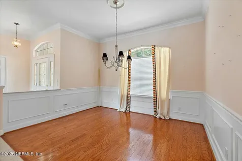 3817 Michaels Landing Circle E Jacksonville FL 32224