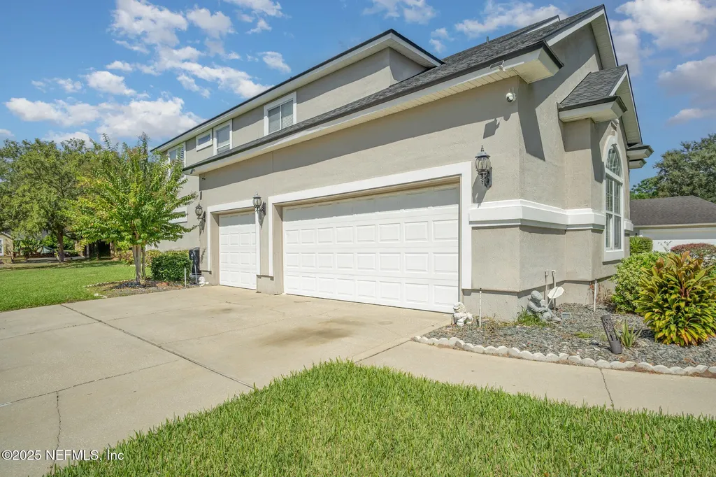 4536 Ecton Lane E Jacksonville FL 32246