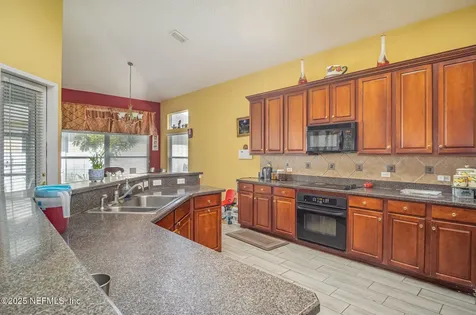 4536 Ecton Lane E Jacksonville FL 32246