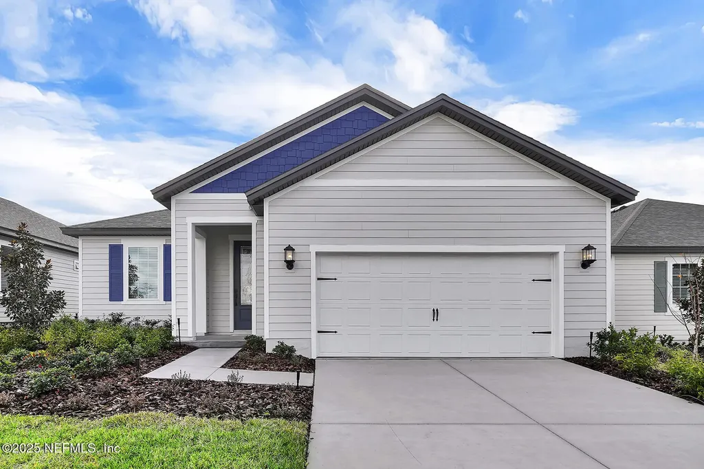 2128 Black Glass Place Middleburg FL 32068