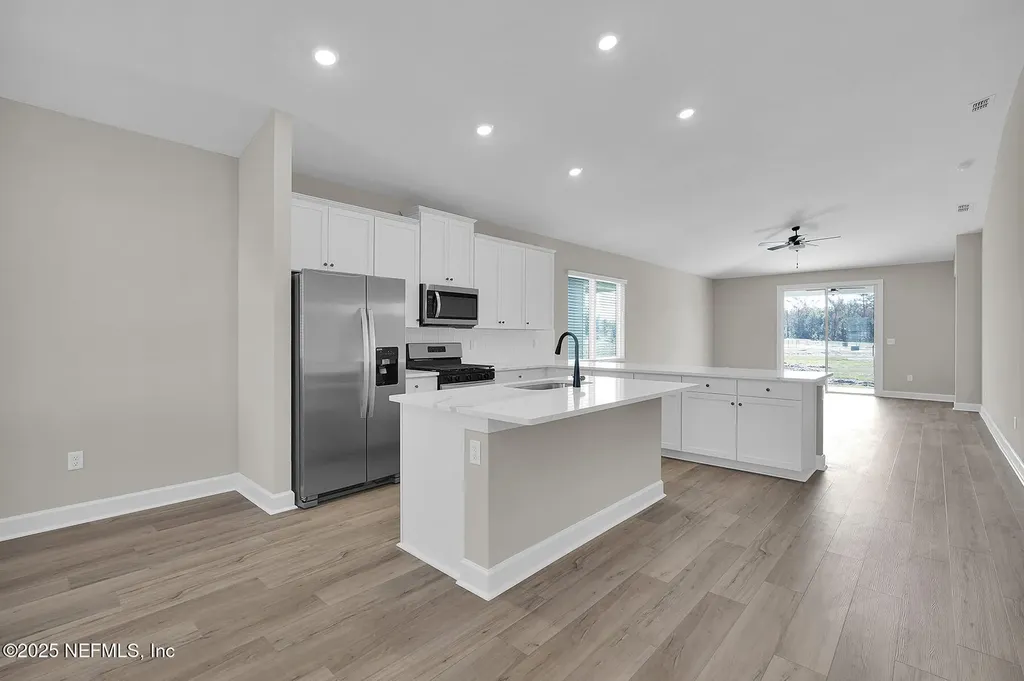 2128 Black Glass Place Middleburg FL 32068