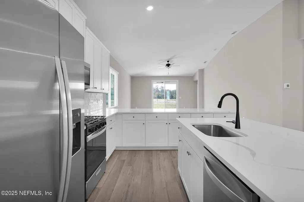 2128 Black Glass Place Middleburg FL 32068
