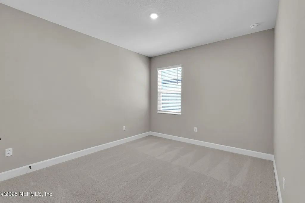 2128 Black Glass Place Middleburg FL 32068