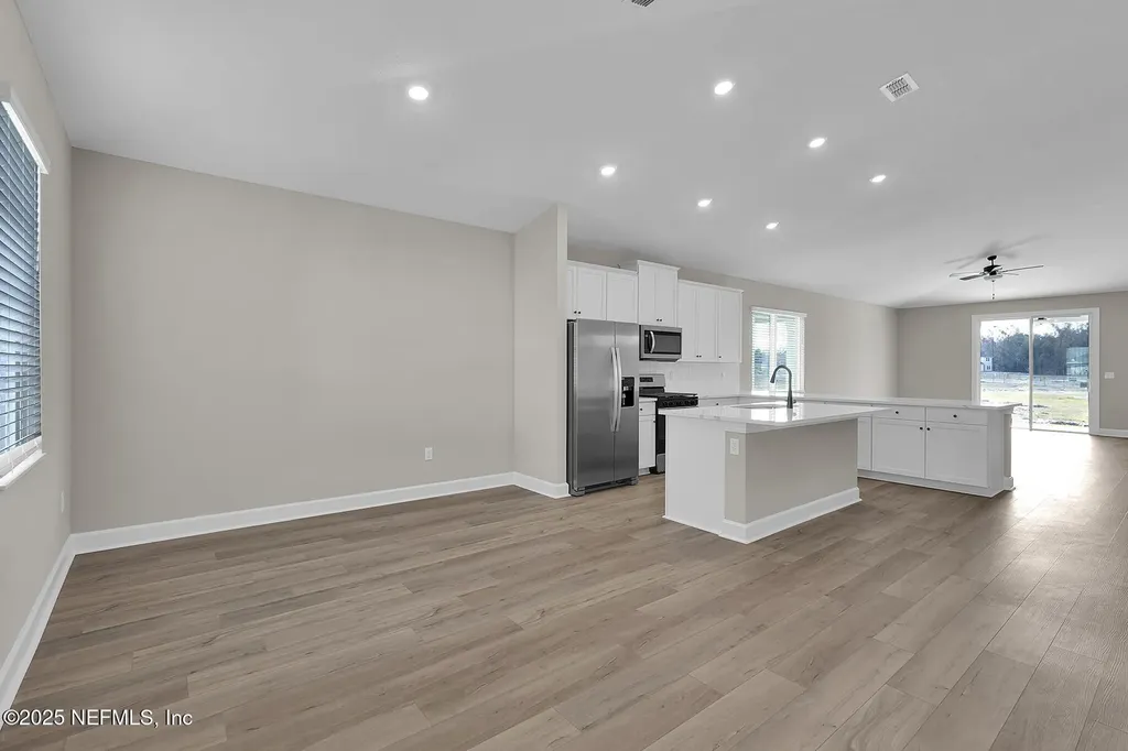 2128 Black Glass Place Middleburg FL 32068