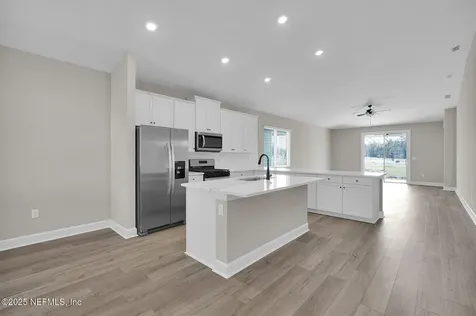 2128 Black Glass Place Middleburg FL 32068