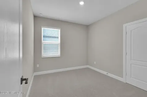 2128 Black Glass Place Middleburg FL 32068