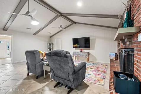 3452 Hoover Lane Jacksonville FL 32277