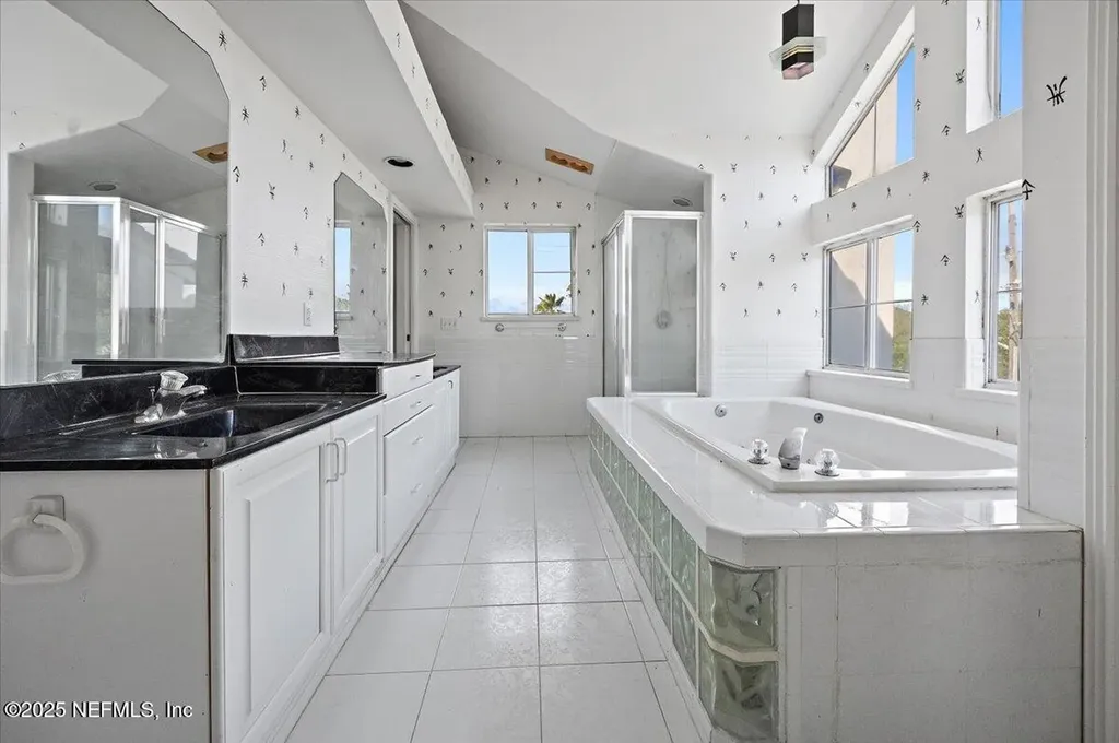 94 Oceanside Drive Atlantic Beach FL 32233