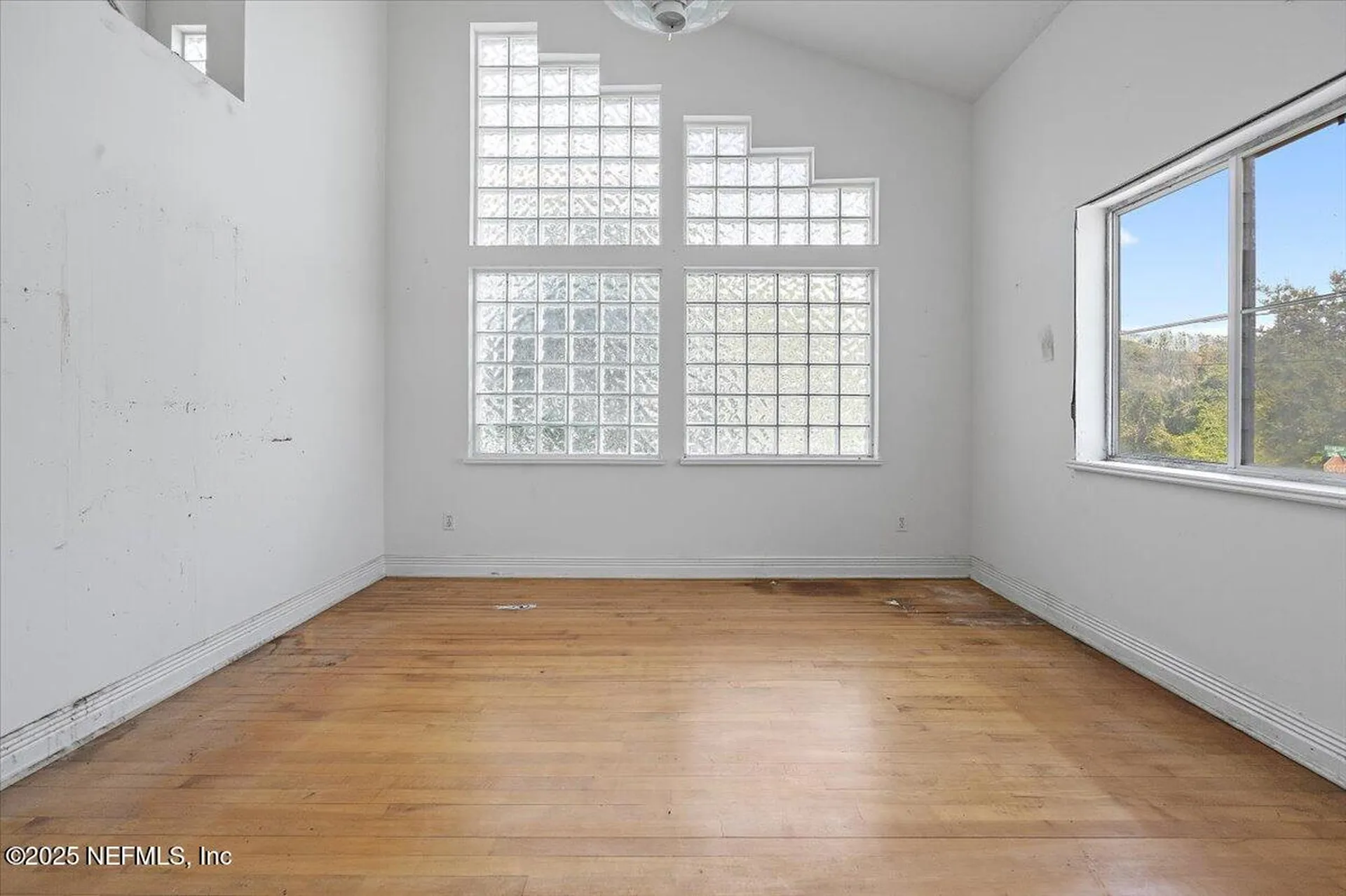 94 Oceanside Drive Atlantic Beach FL 32233