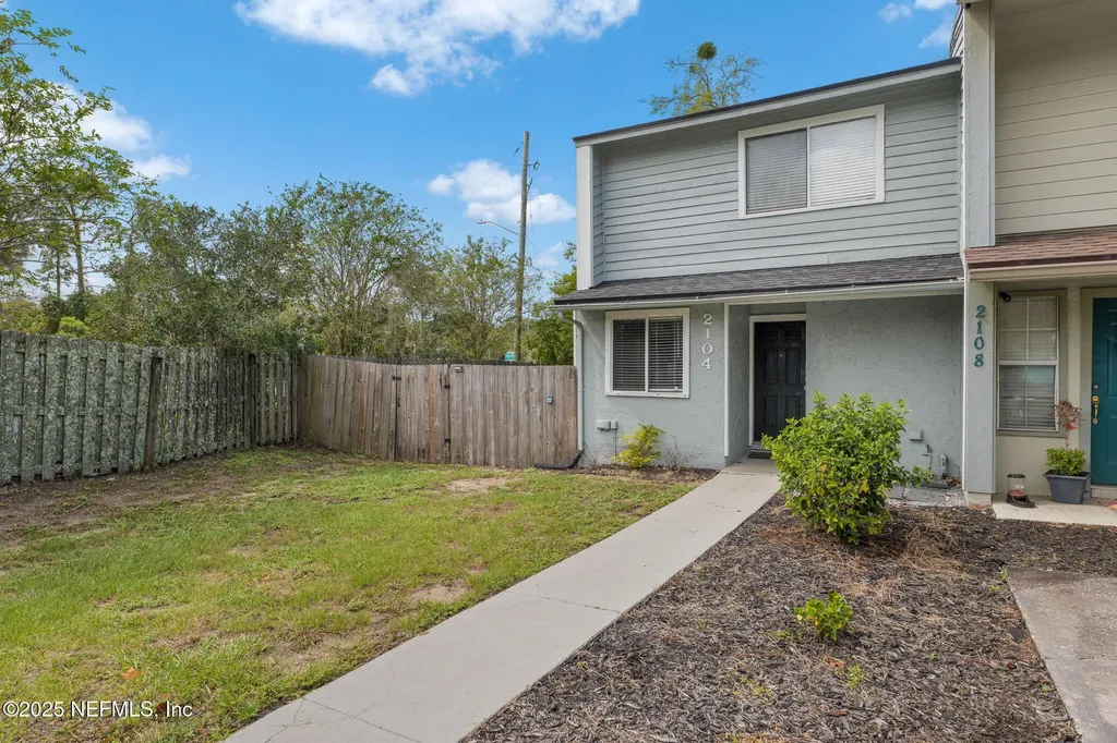 2104 Dunes Way Drive W Jacksonville FL 32225