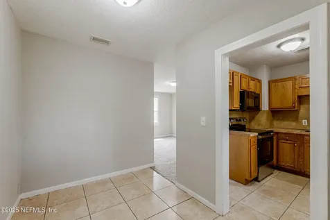 681 Chestnut Drive Jacksonville FL 32208