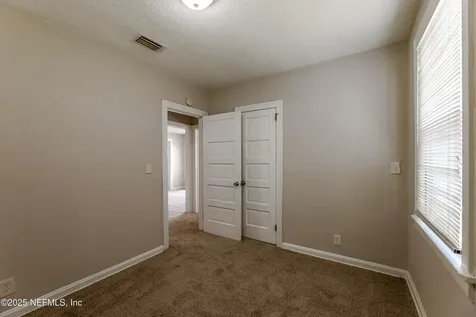 681 Chestnut Drive Jacksonville FL 32208