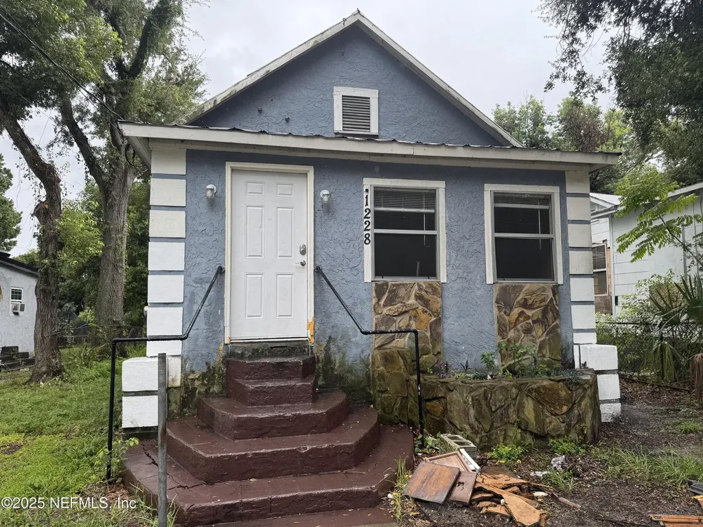 1228 Winthrop Street Jacksonville FL 32206