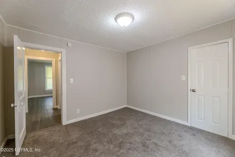 1037 Woodstock Avenue Jacksonville FL 32254