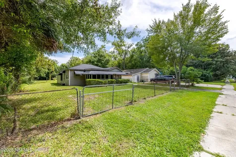 1037 Woodstock Avenue Jacksonville FL 32254