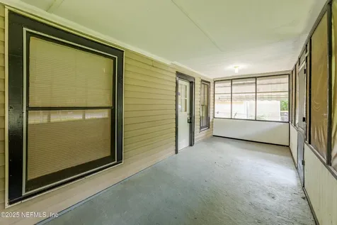 1037 Woodstock Avenue Jacksonville FL 32254