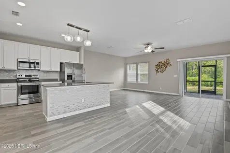 140 Boracay Circle St. Johns FL 32259