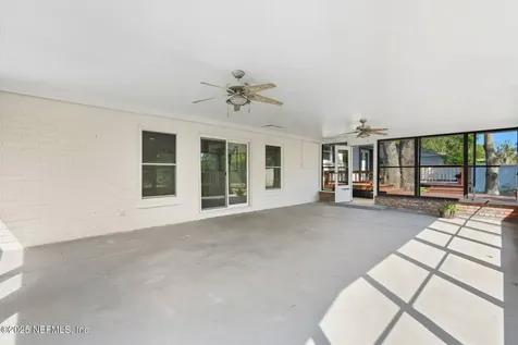 1627 Westminister Avenue Jacksonville FL 32210