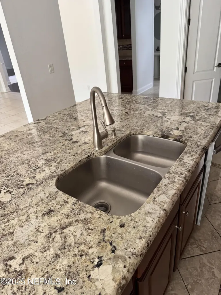 9902 Windwater Court Jacksonville FL 32256