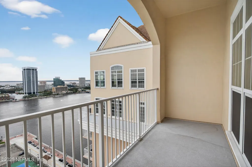 400 E Bay Street Jacksonville FL 32202