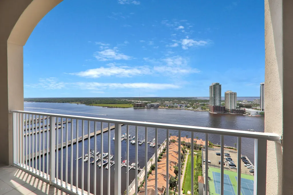 400 E Bay Street Jacksonville FL 32202