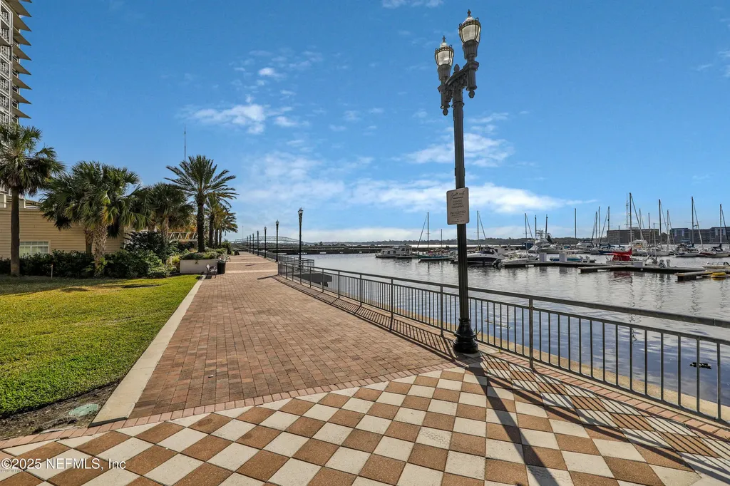 400 E Bay Street Jacksonville FL 32202