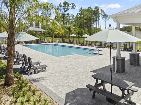 16 Dilly Court Palm Coast FL 32164