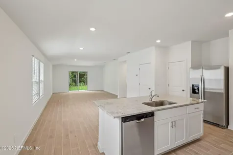 18 Dilly Court Palm Coast FL 32164
