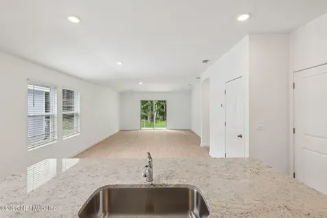 18 Dilly Court Palm Coast FL 32164